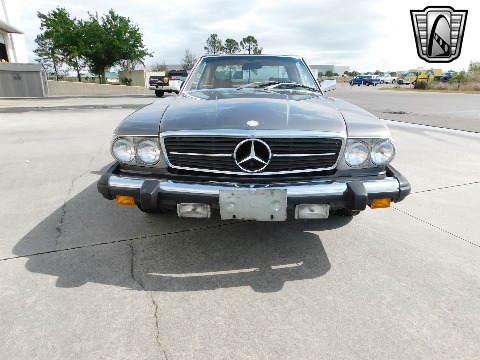 1981 Mercedes-Benz 380SL image 3