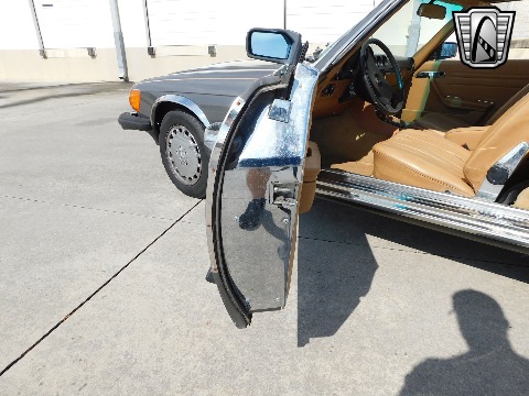 1981 Mercedes-Benz 380SL image 56