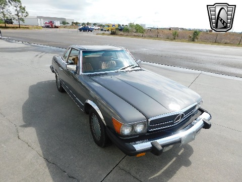 1981 Mercedes-Benz 380SL image 9