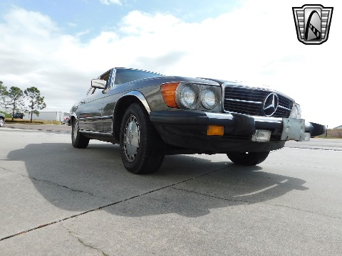1981 Mercedes-Benz 380SL image 11