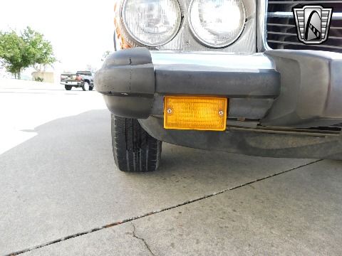 1981 Mercedes-Benz 380SL image 39