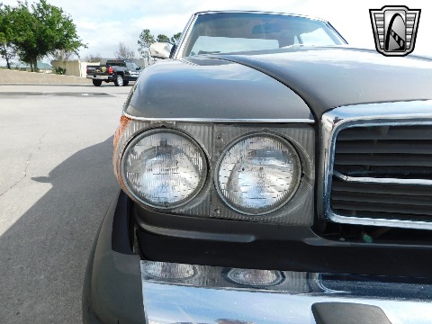 1981 Mercedes-Benz 380SL image 40