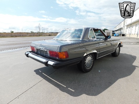 1981 Mercedes-Benz 380SL image 15