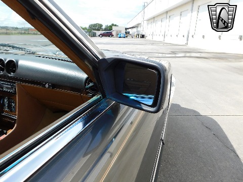 1981 Mercedes-Benz 380SL image 45