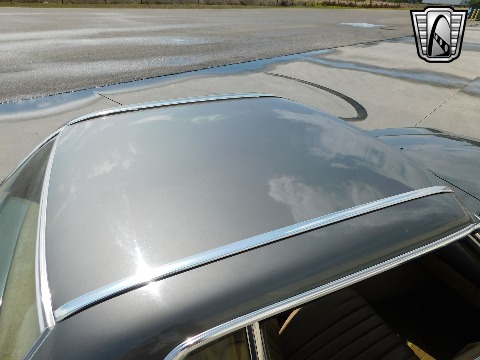 1981 Mercedes-Benz 380SL image 47