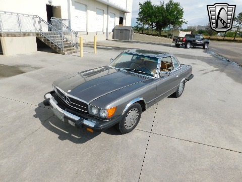 1981 Mercedes-Benz 380SL image 24