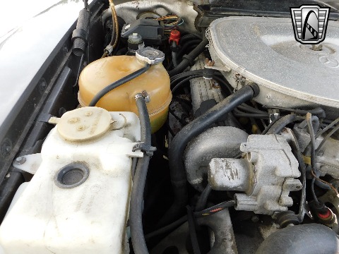 1981 Mercedes-Benz 380SL image 102