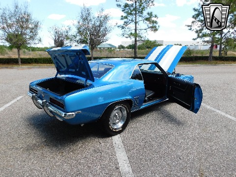 1969 Chevrolet Camaro image 32