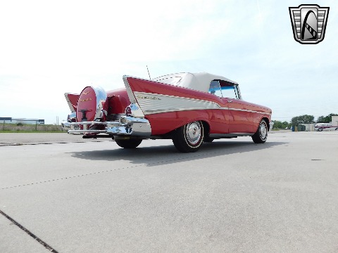 1957 Chevrolet Bel Air image 17