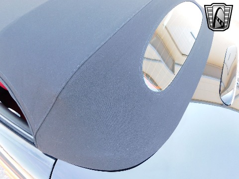 2000 Plymouth Prowler image 29