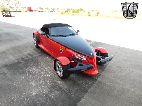 2000 Plymouth Prowler image 9