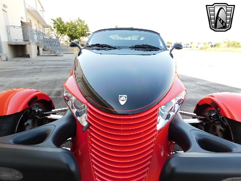 2000 Plymouth Prowler image 38