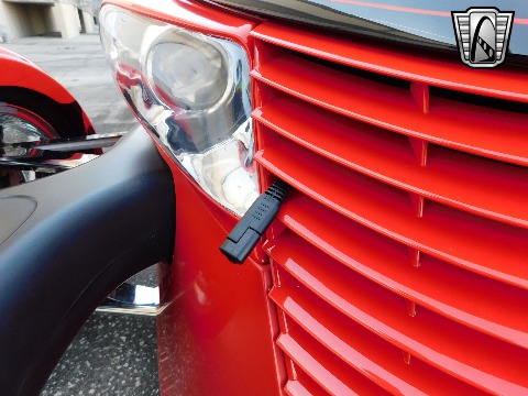 2000 Plymouth Prowler image 39