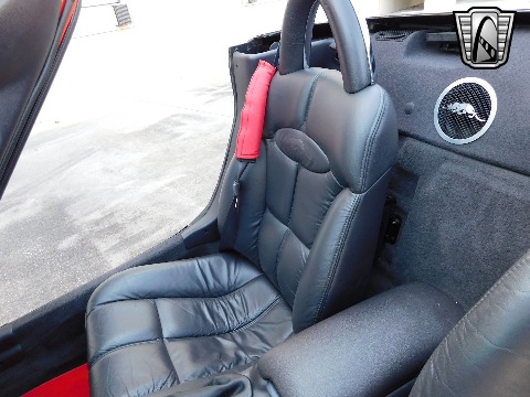 2000 Plymouth Prowler image 100