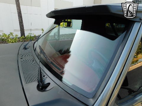 1991 Ford Bronco image 29