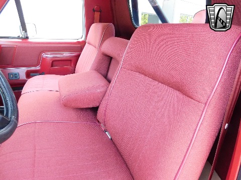 1991 Ford Bronco image 82