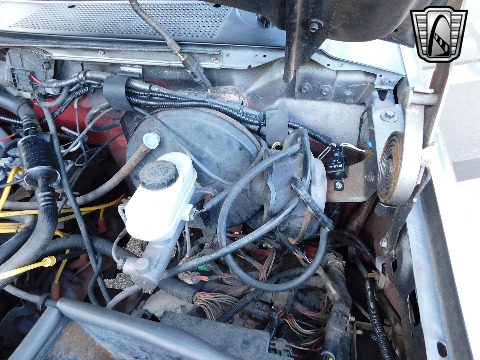 1991 Ford Bronco image 112