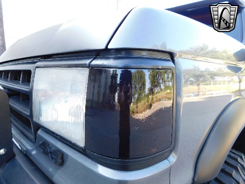 1991 Ford Bronco image 43