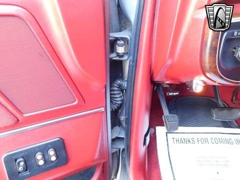 1991 Ford Bronco image 74