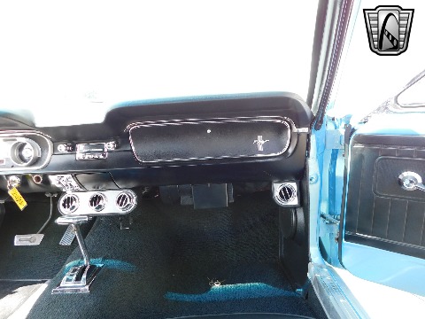 1965 Ford Mustang image 58