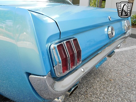 1965 Ford Mustang image 33