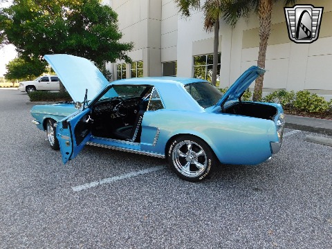 1965 Ford Mustang image 38