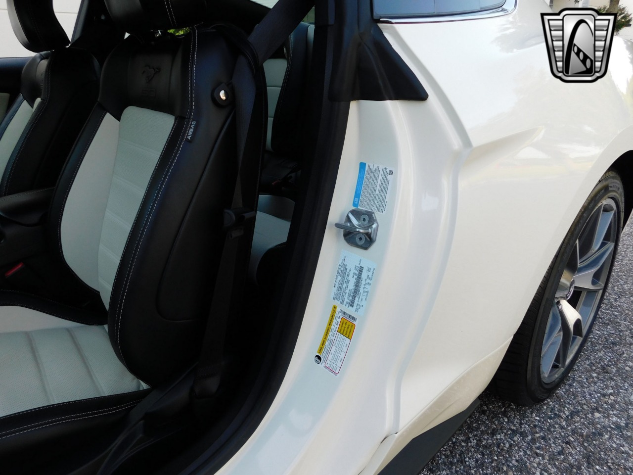 2015 Ford Mustang 81