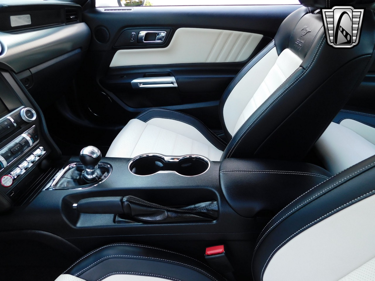 2015 Ford Mustang 85