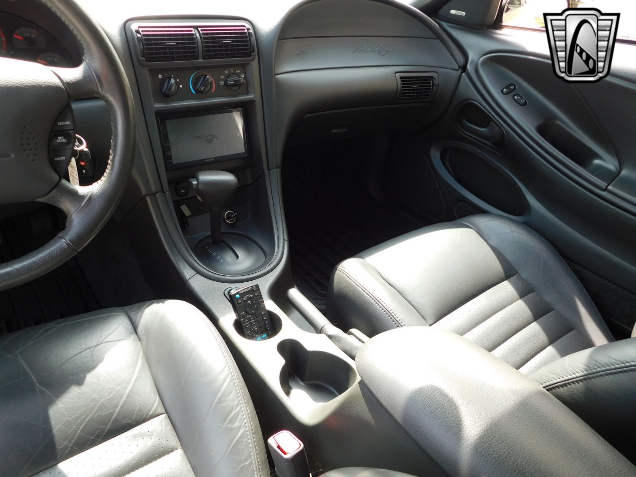 2001 Ford Mustang 15