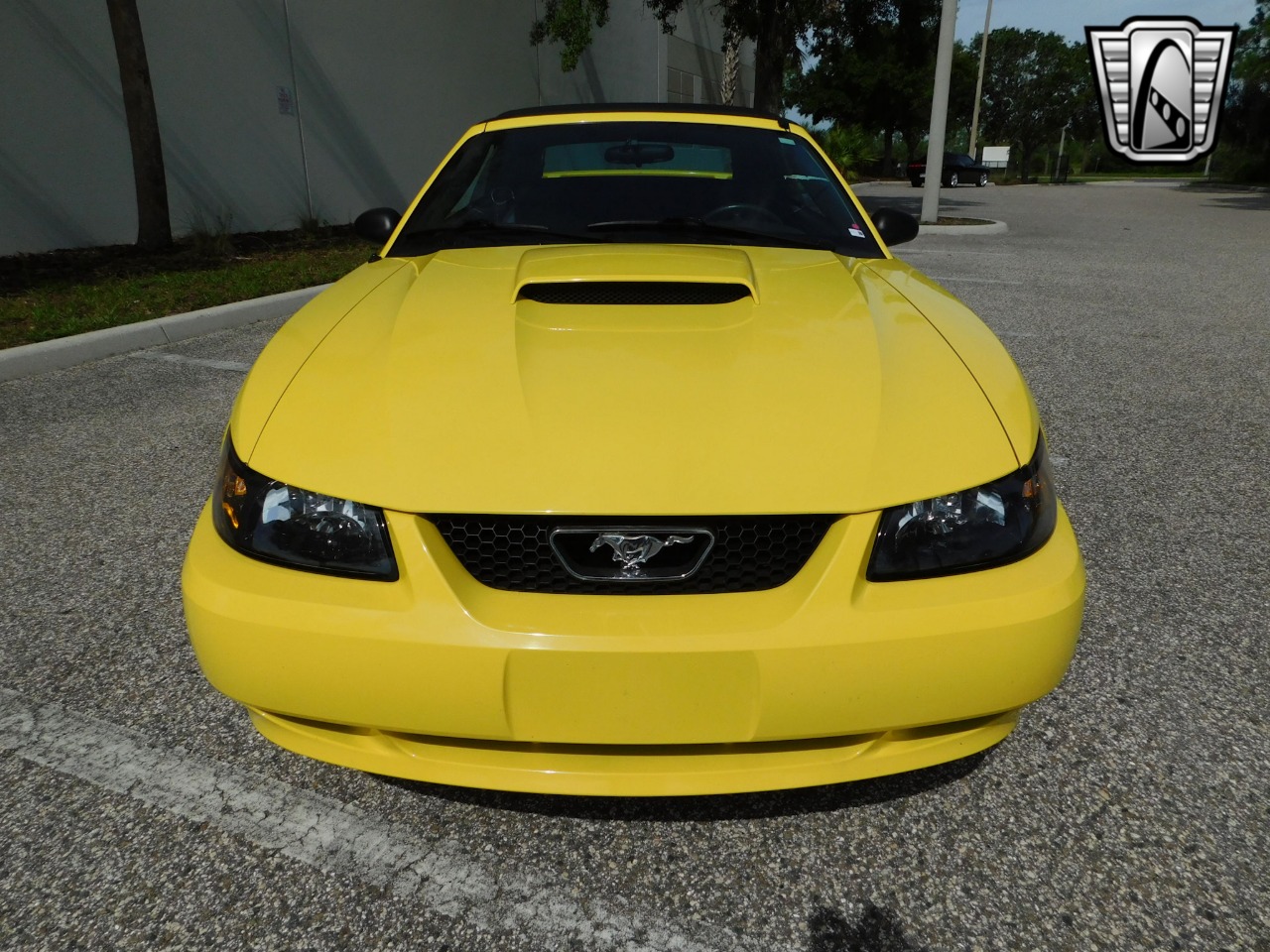 2001 Ford Mustang 27