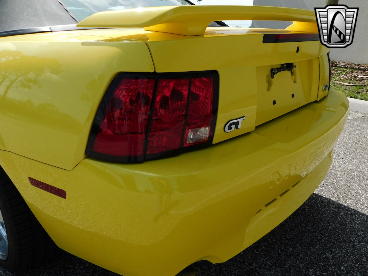 2001 Ford Mustang 51