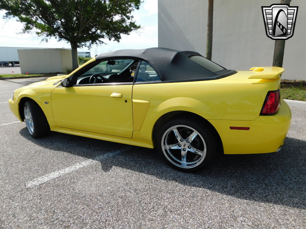 2001 Ford Mustang 34