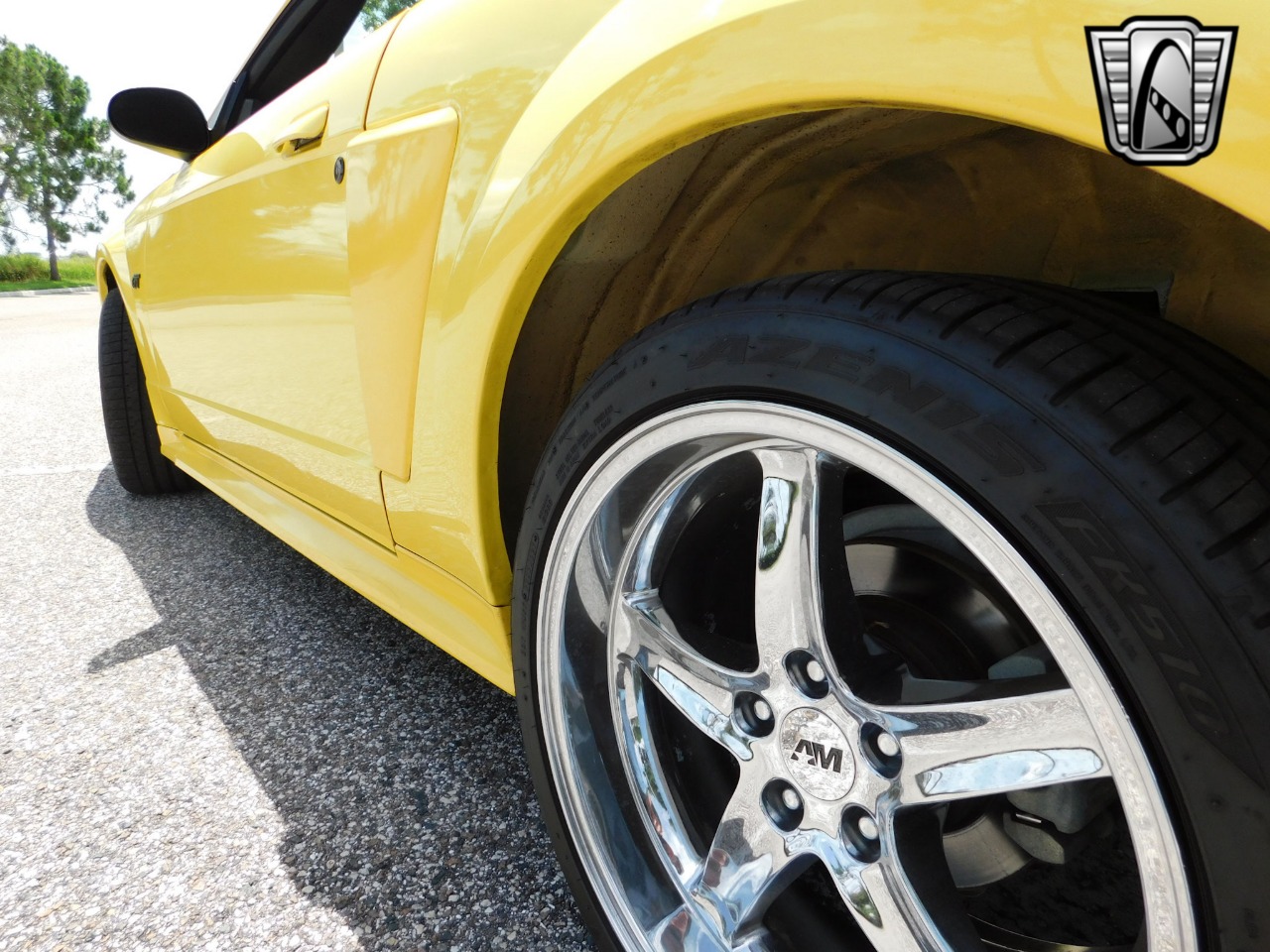 2001 Ford Mustang 25