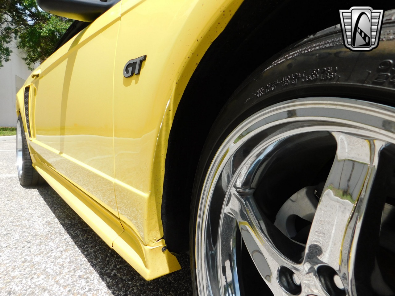 2001 Ford Mustang 26