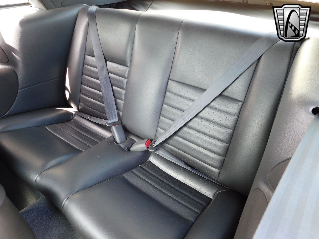 2001 Ford Mustang 14