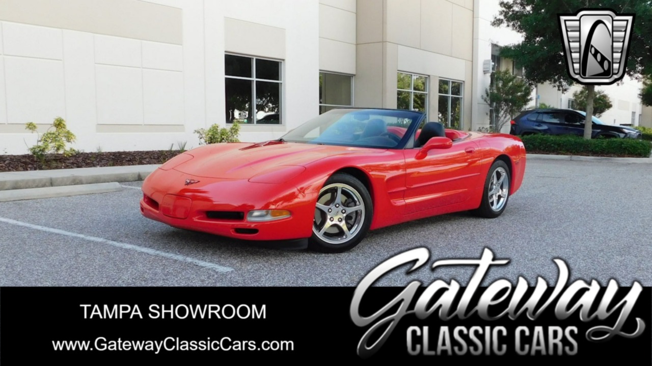 2004 Chevrolet Corvette 1