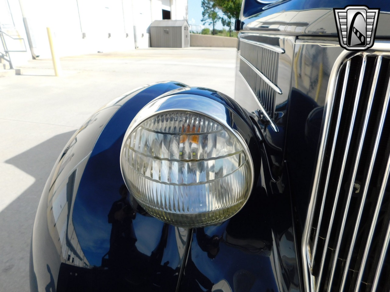 1936 Ford Cabriolet 73