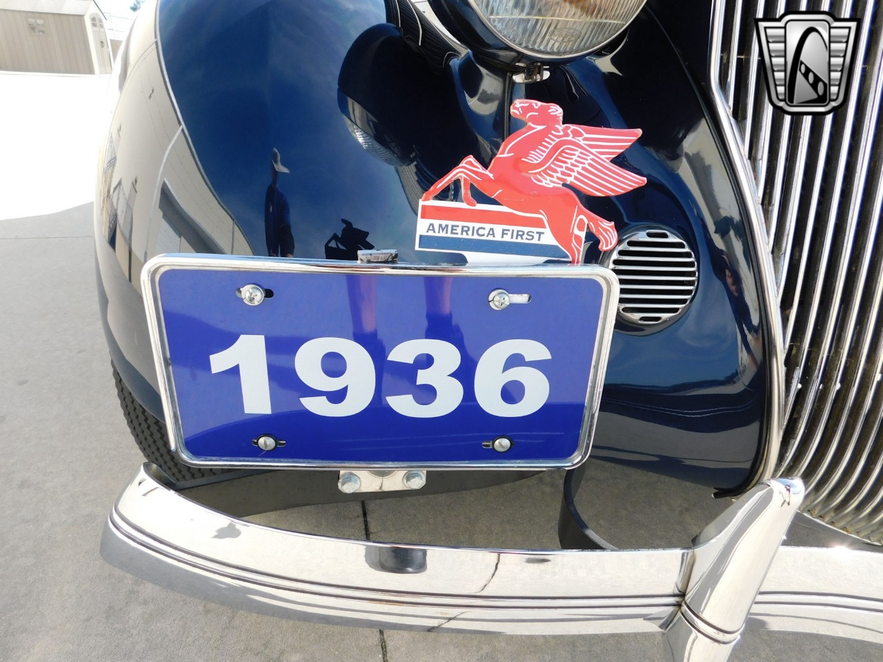 1936 Ford Cabriolet 77
