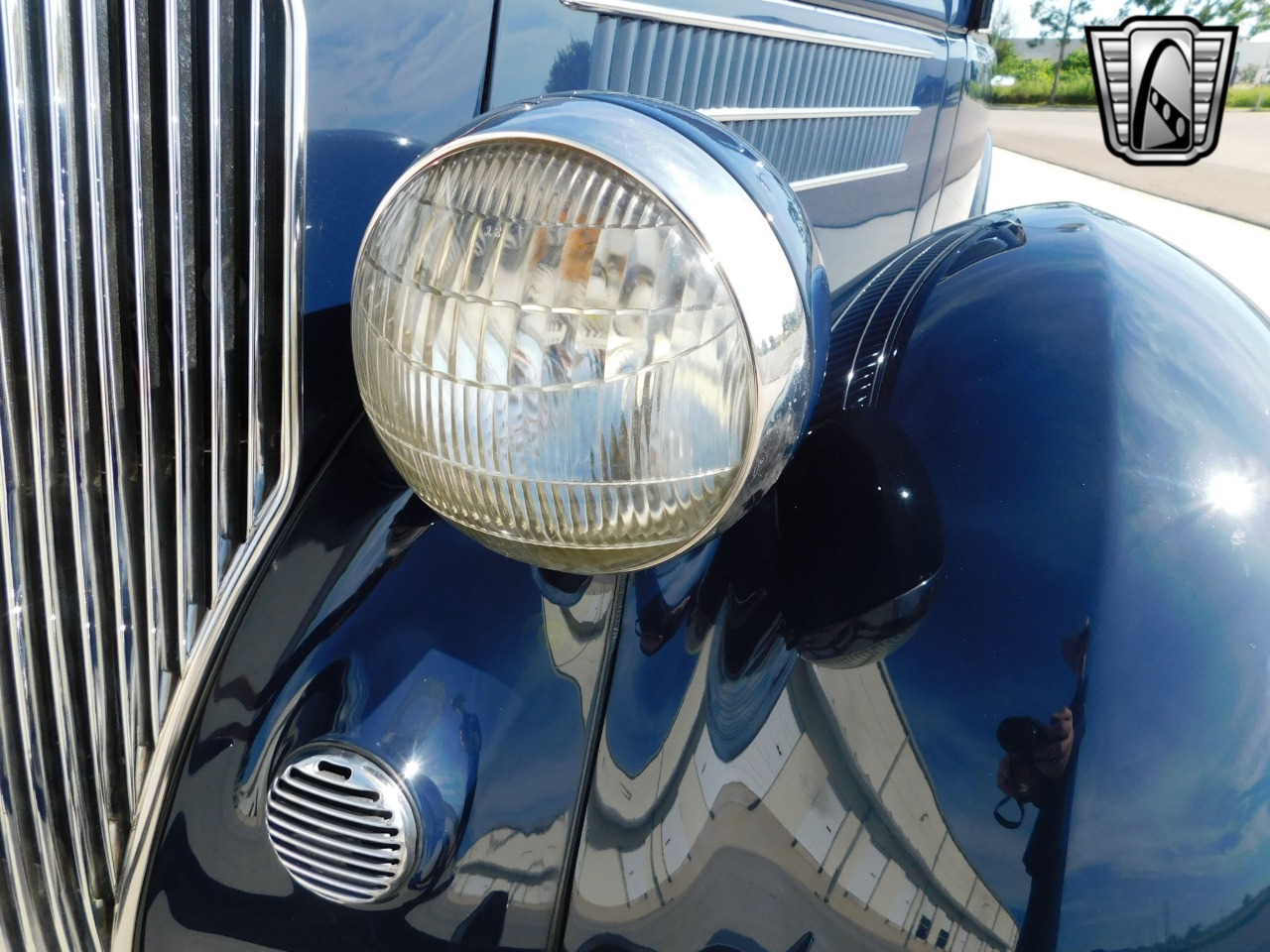 1936 Ford Cabriolet 54