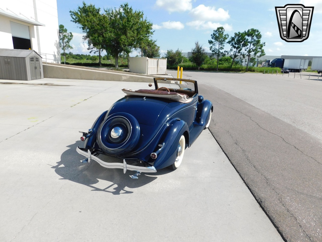 1936 Ford Cabriolet 26