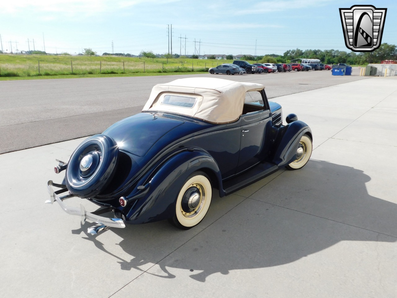 1936 Ford Cabriolet 35