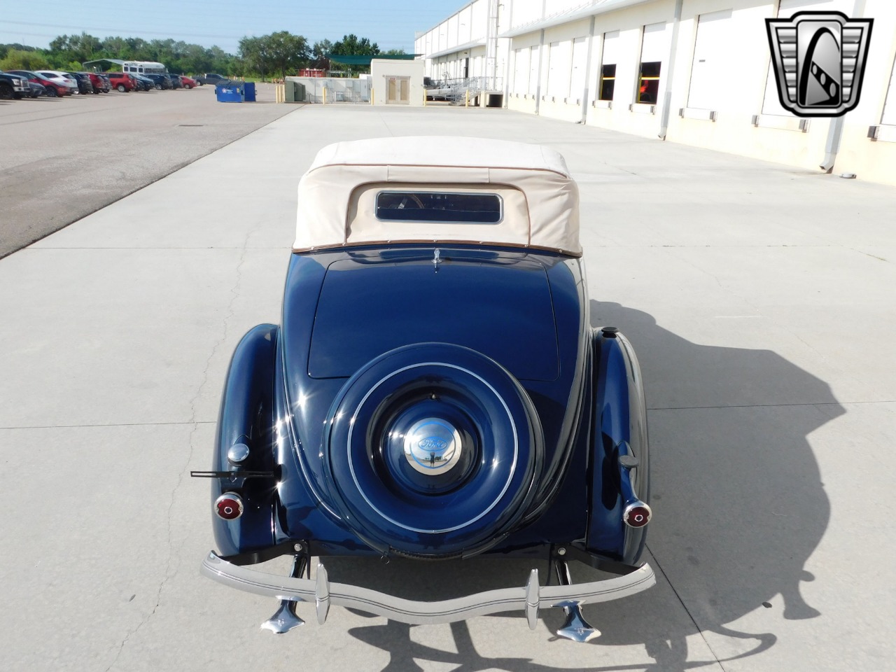 1936 Ford Cabriolet 38