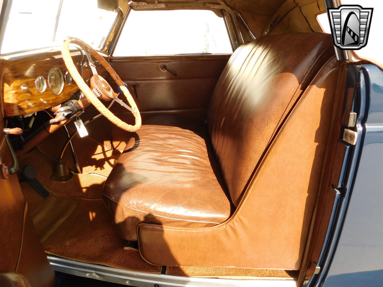 1936 Ford Cabriolet 12