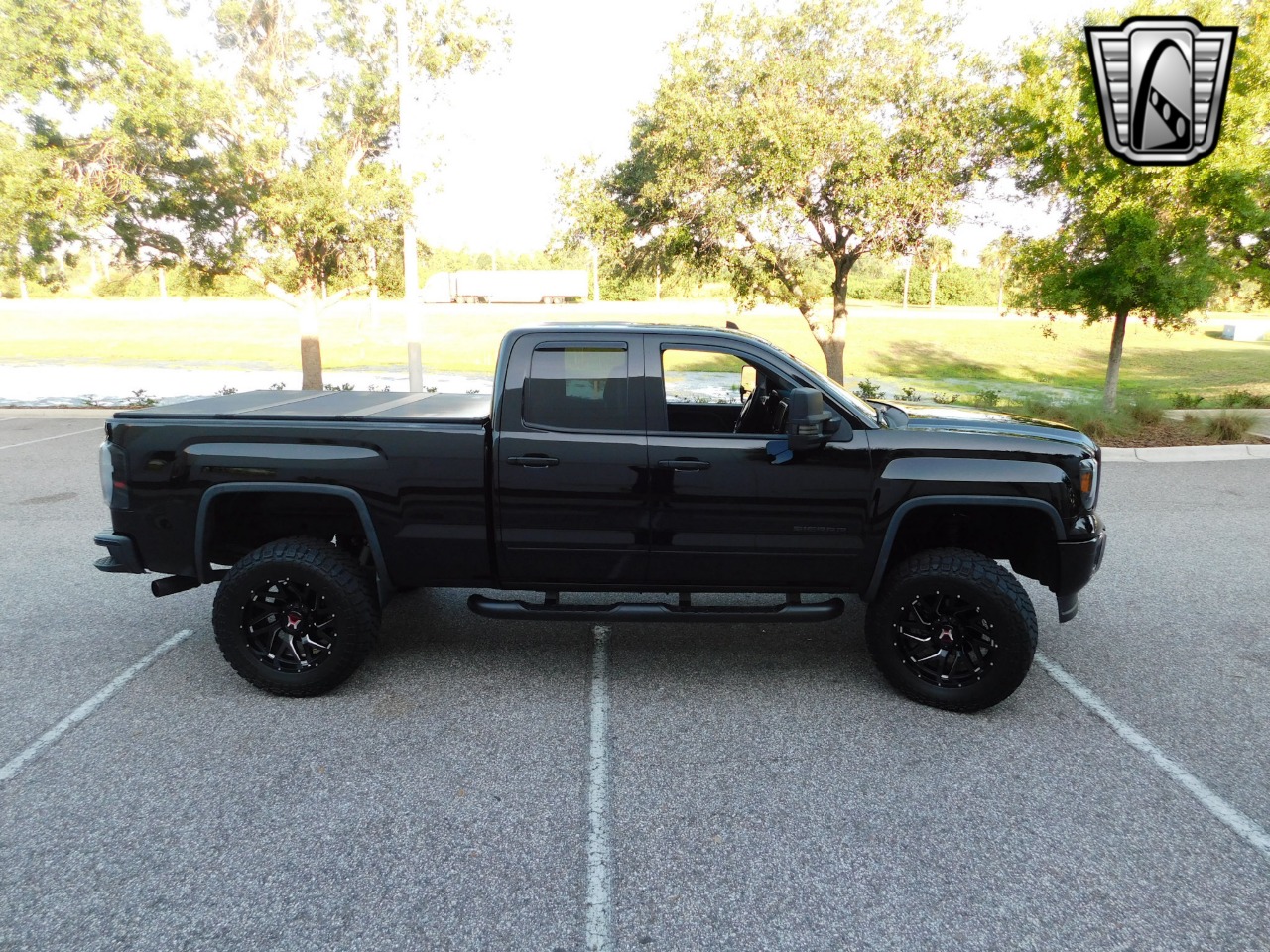 2015 GMC Sierra 32