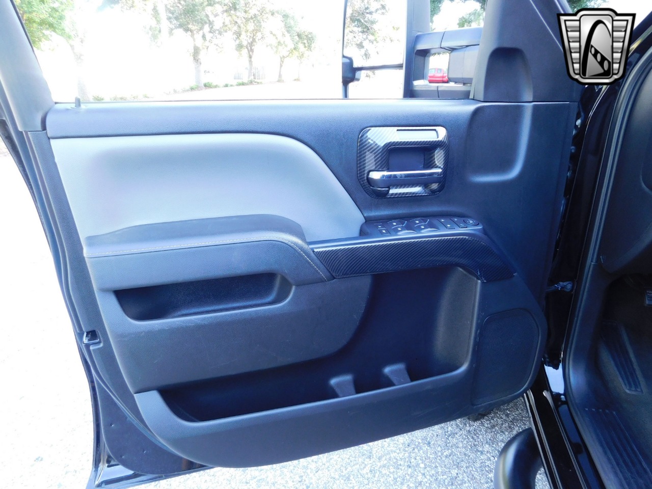 2015 GMC Sierra 89