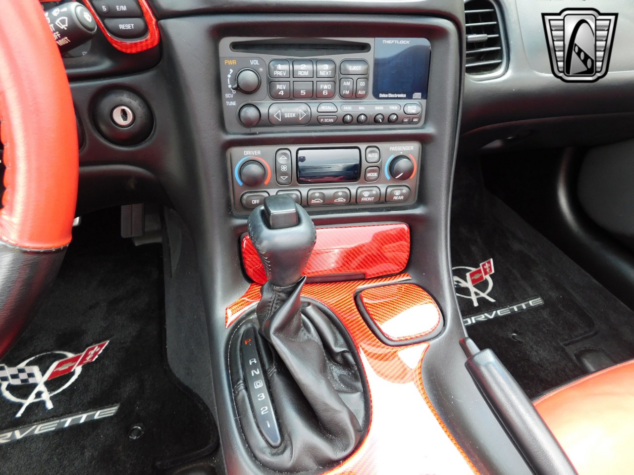 2004 Chevrolet Corvette 13