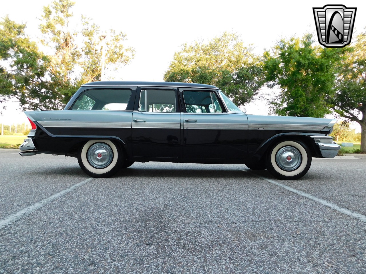 1957 Packard Clipper 32