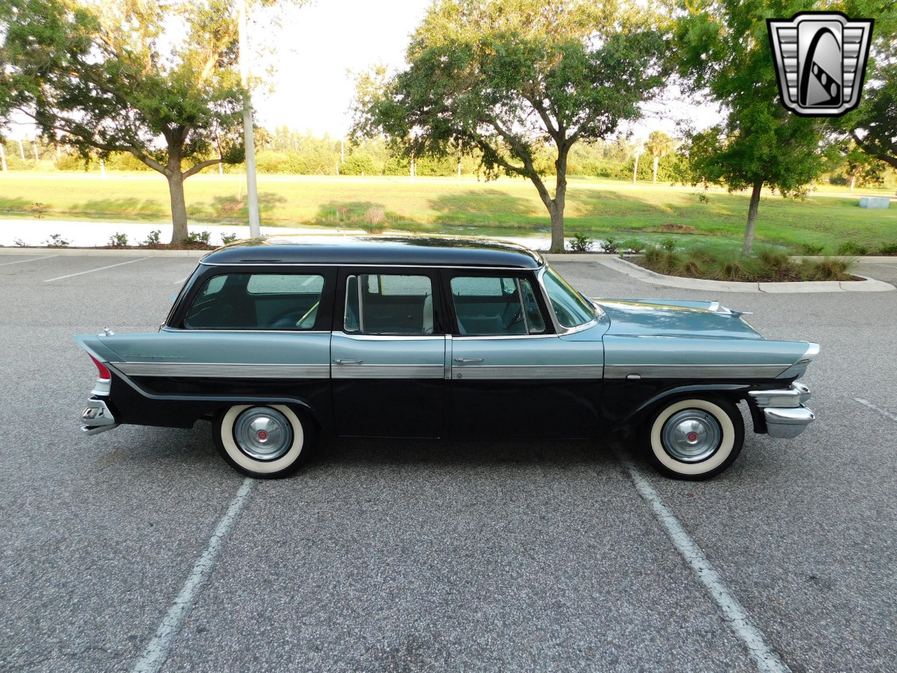 1957 Packard Clipper 33