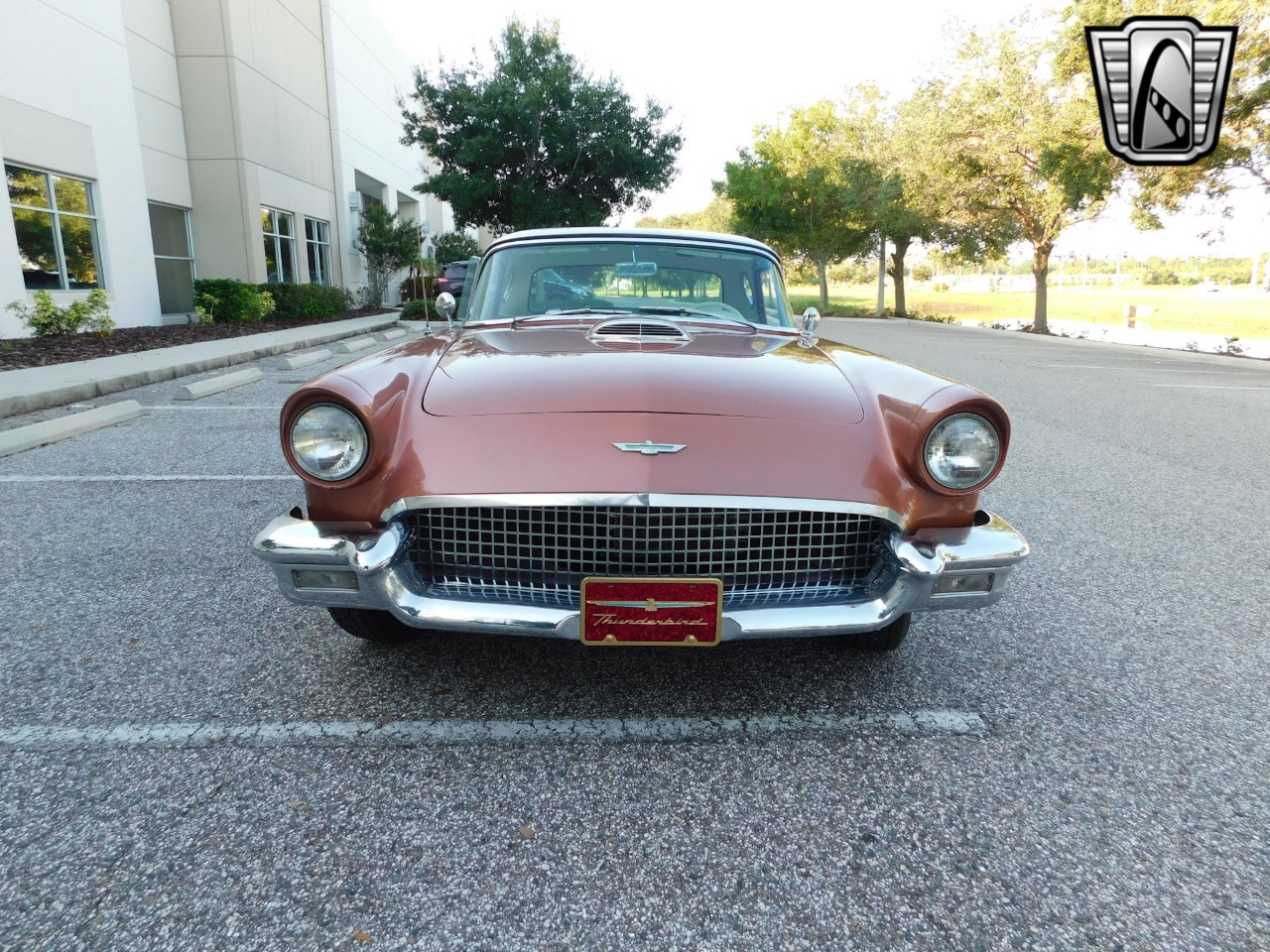 1957 Ford Thunderbird 2