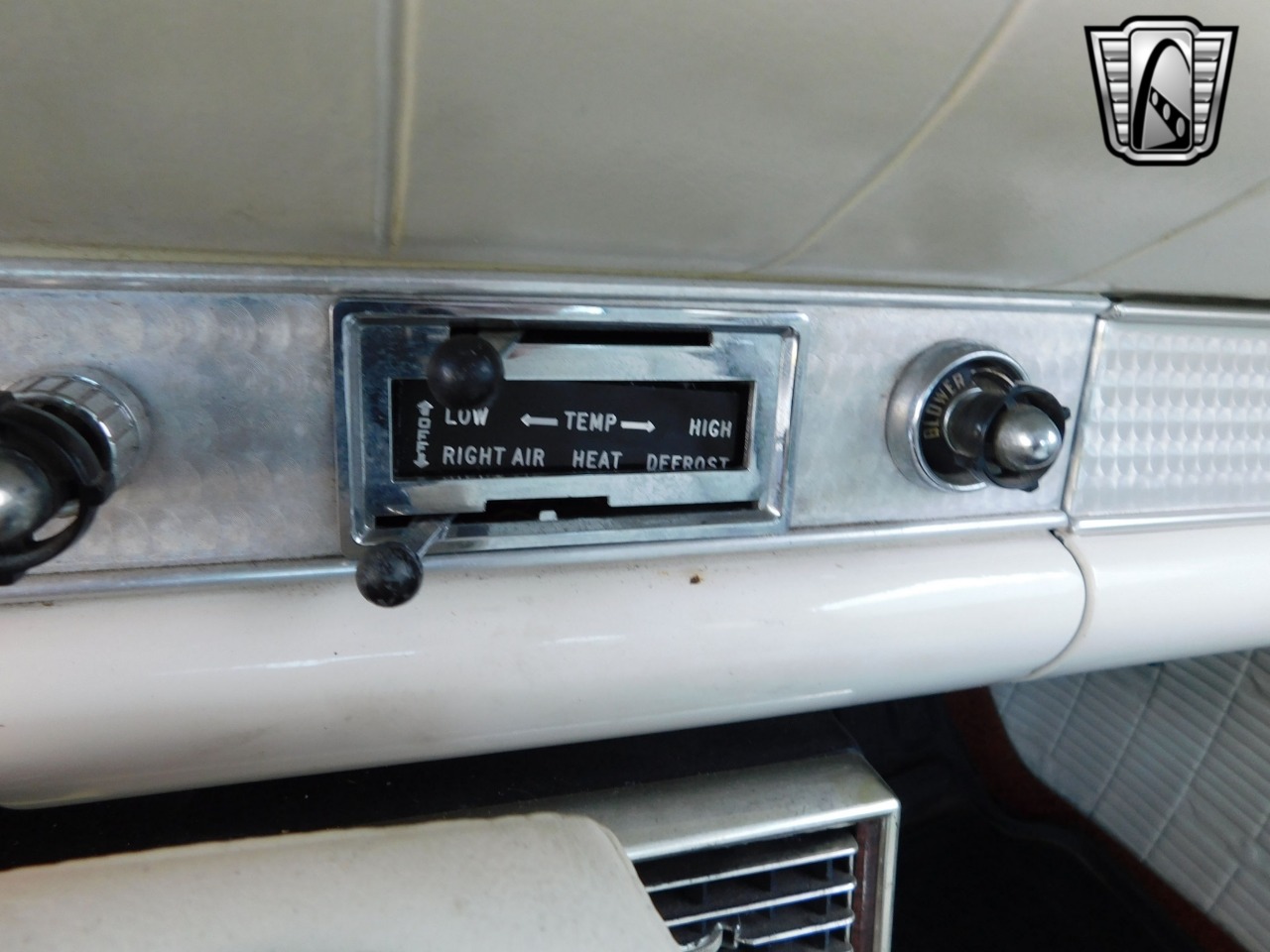 1957 Ford Thunderbird 96